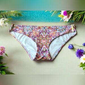 ⭐️ Multicolored Bikini bottom. Gently used. Small. Victoria’s Secret